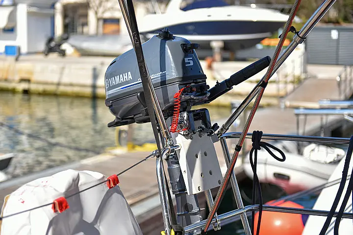 Bavaria Cruiser 56 - 