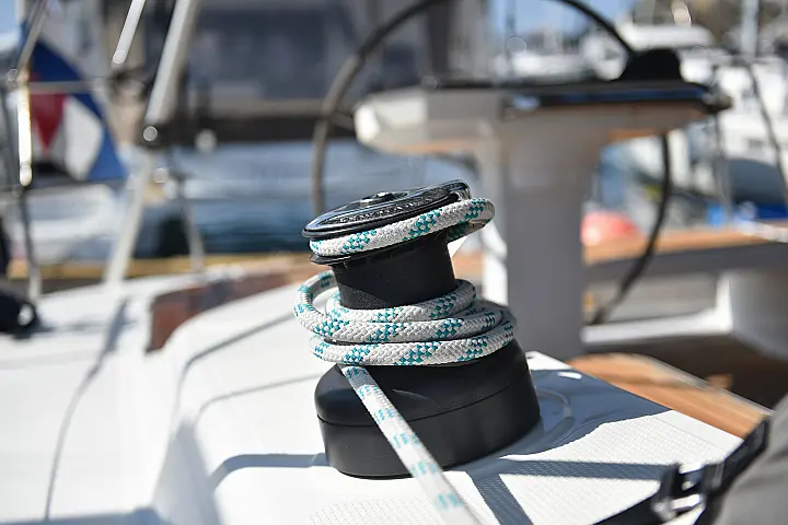 Bavaria Cruiser 56 - 