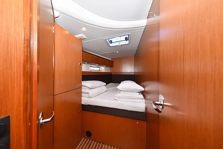 Bavaria Cruiser 56 - 