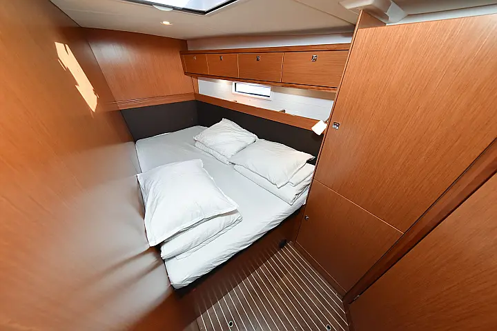 Bavaria Cruiser 56 - 