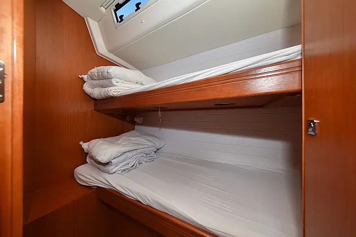 Bavaria Cruiser 56 - 