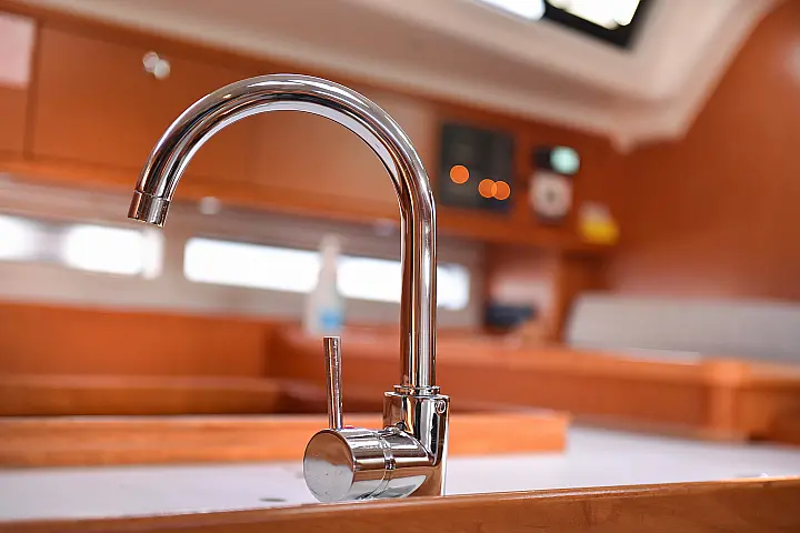 Bavaria Cruiser 56 - 