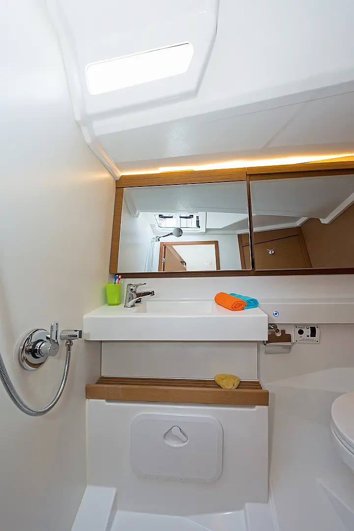Sun Odyssey 440 - 