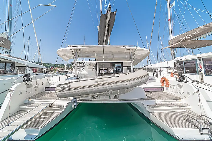 Lagoon 42 A/C & GEN & WM - 