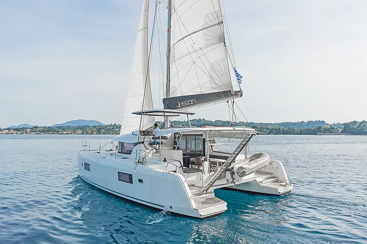 Lagoon 42 A/C & GEN & WM - 