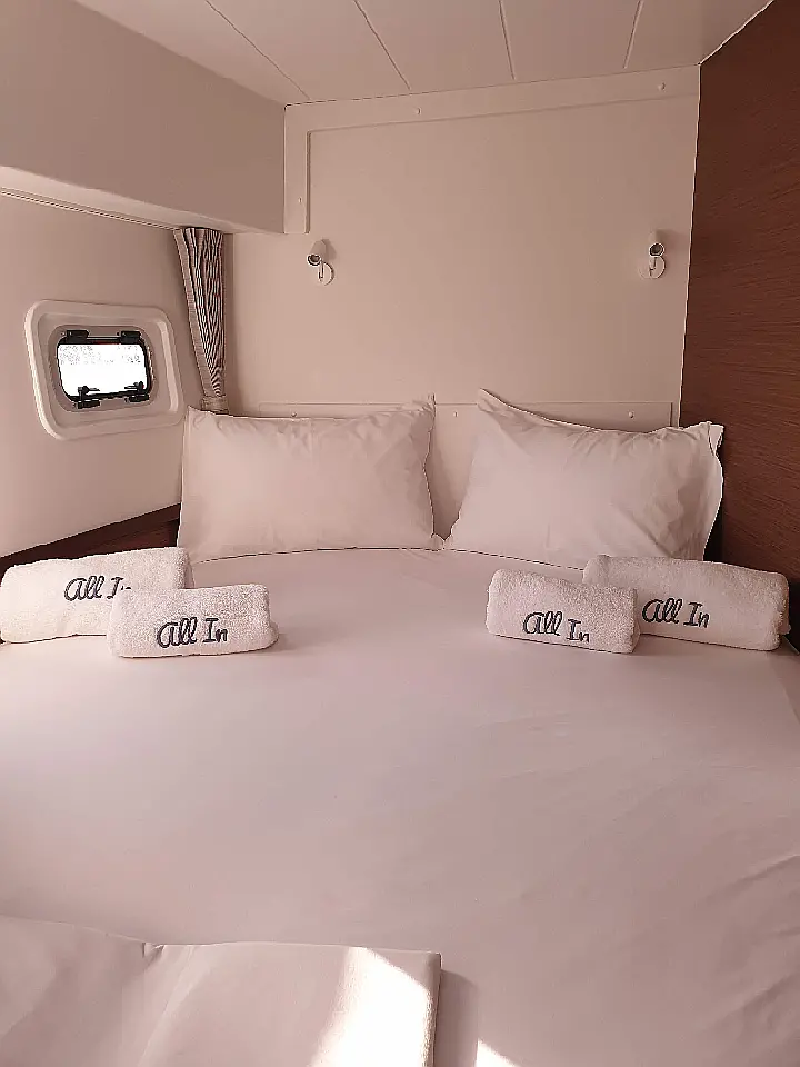 Lagoon 42 - 
