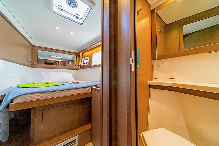 Lagoon 450 Fly A/C & GEN & WM - 