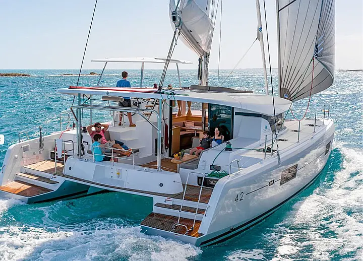 Lagoon 42 - 