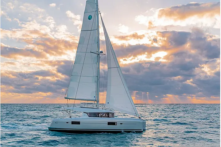 Lagoon 42 - 
