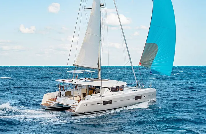 Lagoon 42 - 