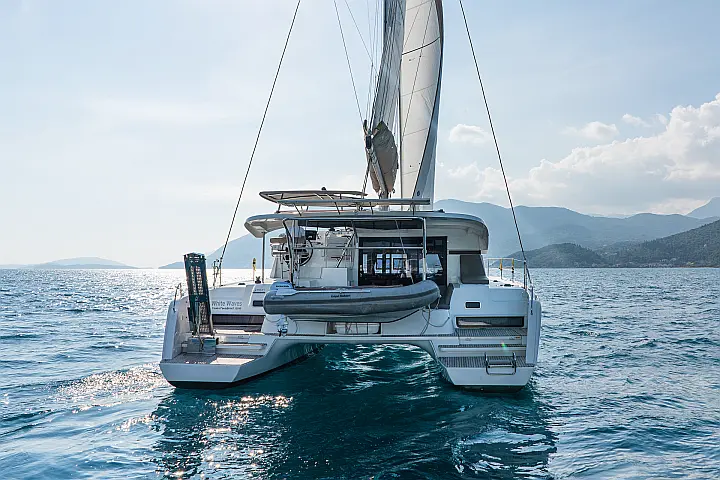 Lagoon 42 A/C & GEN & WM - 