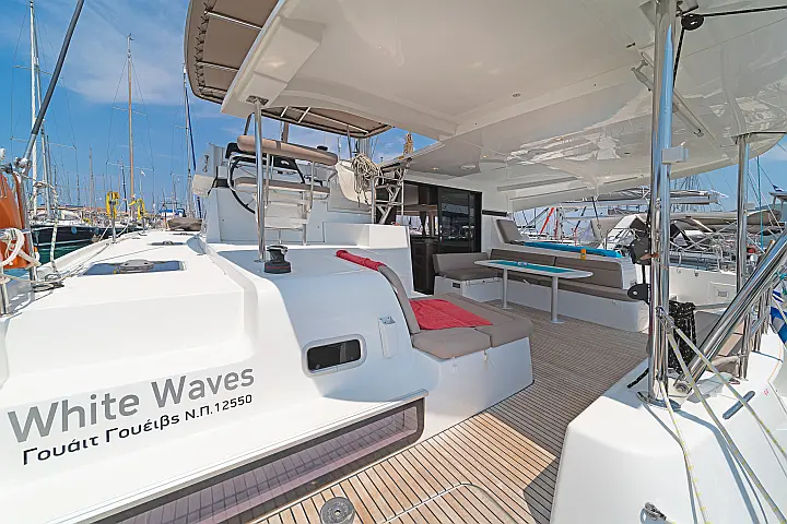 Lagoon 42 A/C & GEN & WM - 