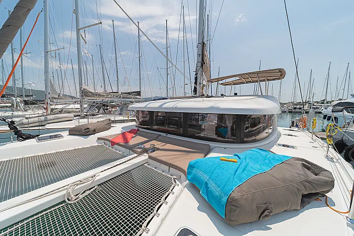 Lagoon 42 A/C & GEN & WM - 