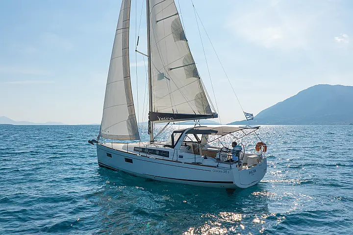 Oceanis 38.1 - 