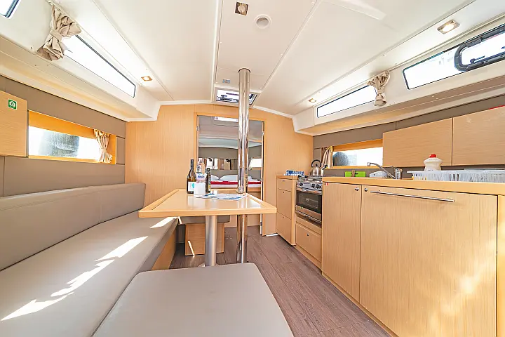 Oceanis 38.1 - 