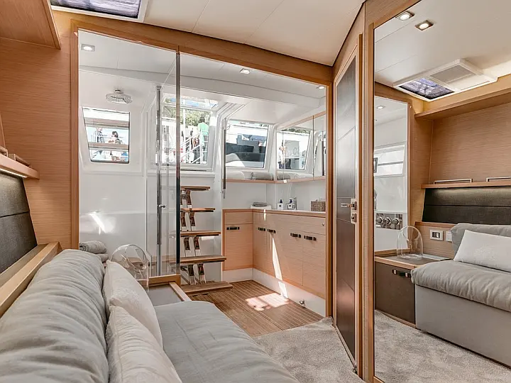 Lagoon 630 Powercat LUX - 