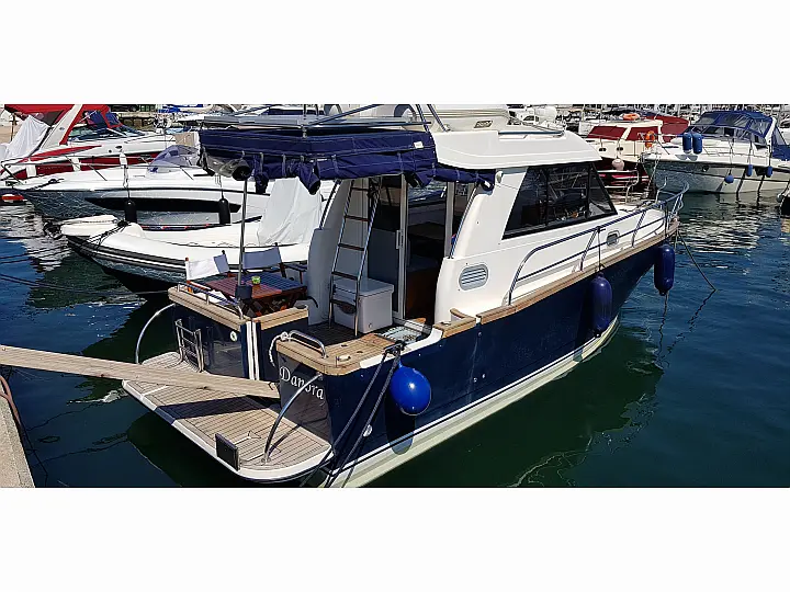 Adria Event 850 - External image