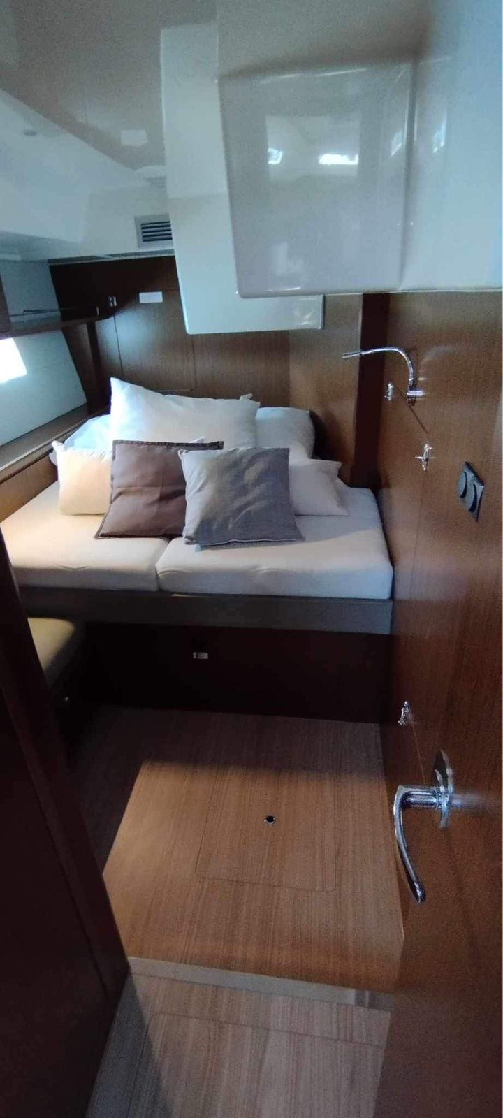 Bavaria C57 Style - 