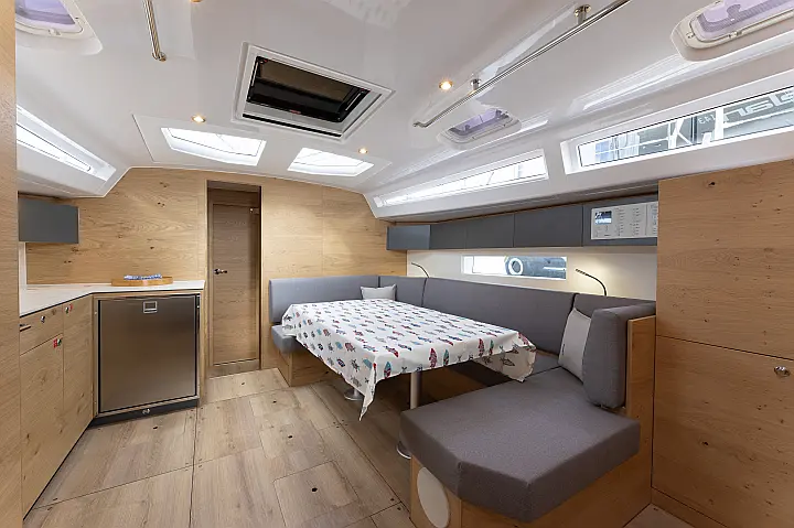 Elan Impression 45 - 