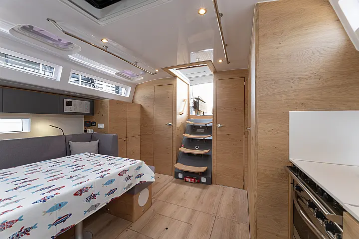 Elan Impression 45 - 