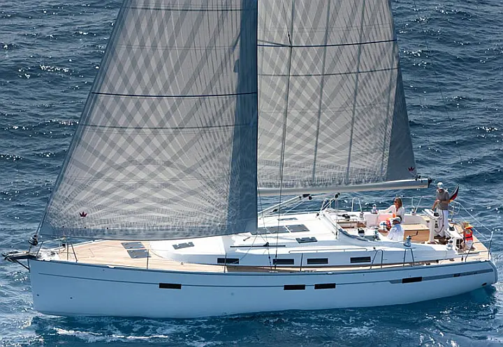 Bavaria 45 BT '12 - External image