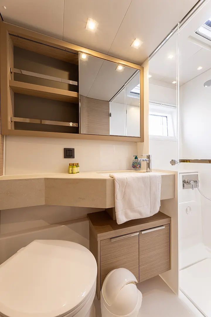 Lagoon 46 - 