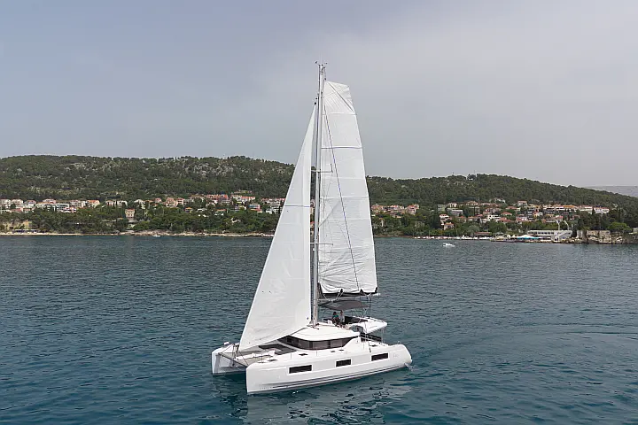 Lagoon 46 - 
