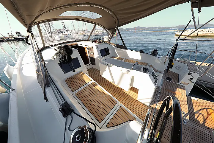 Sun Odyssey 410 - 