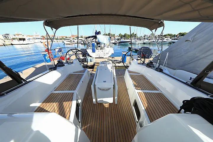 Sun Odyssey 410 - 
