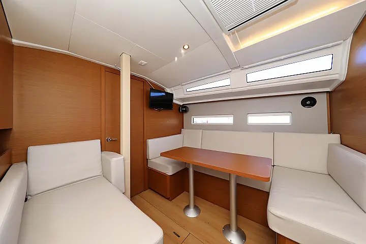 Sun Odyssey 410 - 