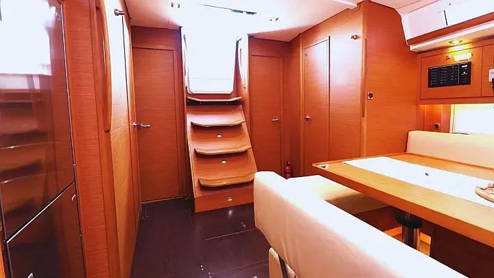 Dufour 470 - 