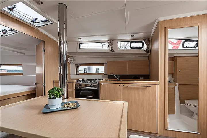 Oceanis 38.1 - 