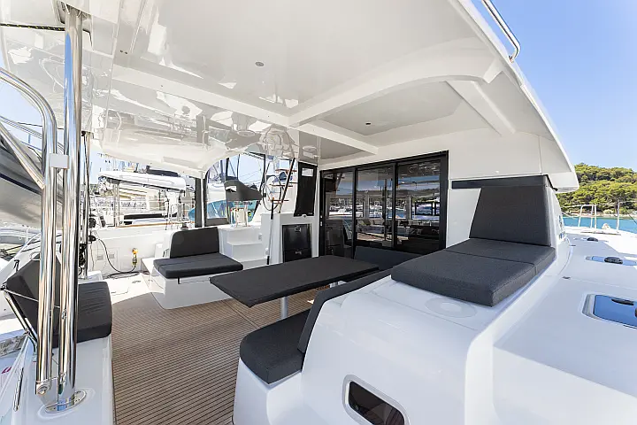 Lagoon 42 - 