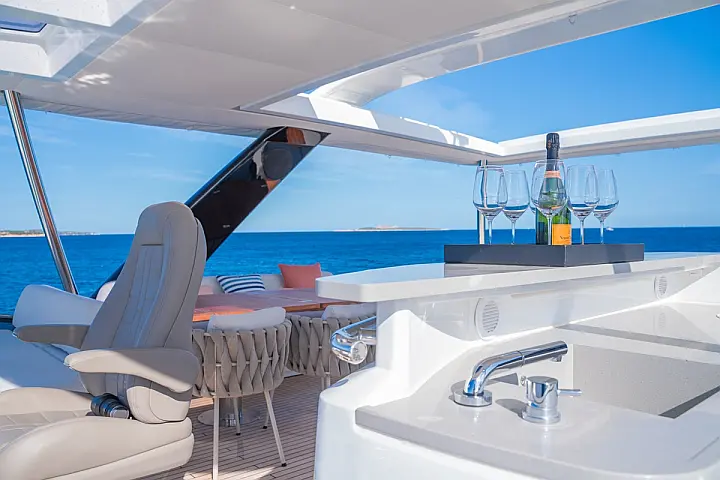 Lagoon Seventy 8 - 
