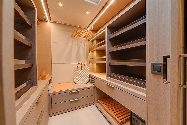 Lagoon Seventy 8 - 