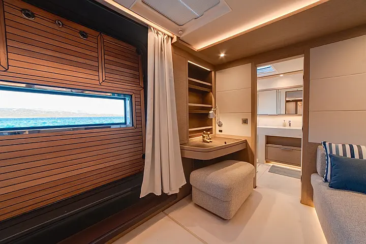 Lagoon Seventy 8 - 