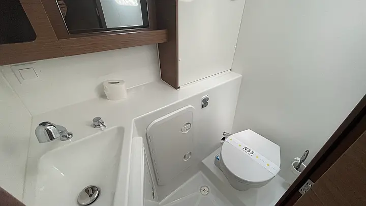 Lagoon 42 - 