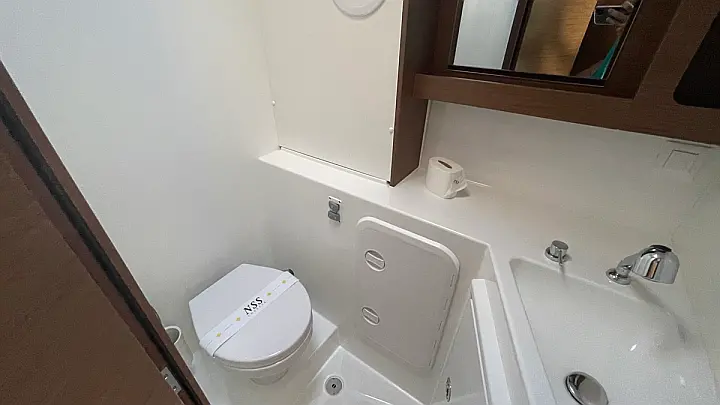 Lagoon 42 - 