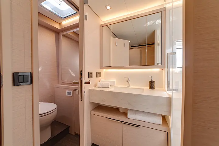 Lagoon 55 - 