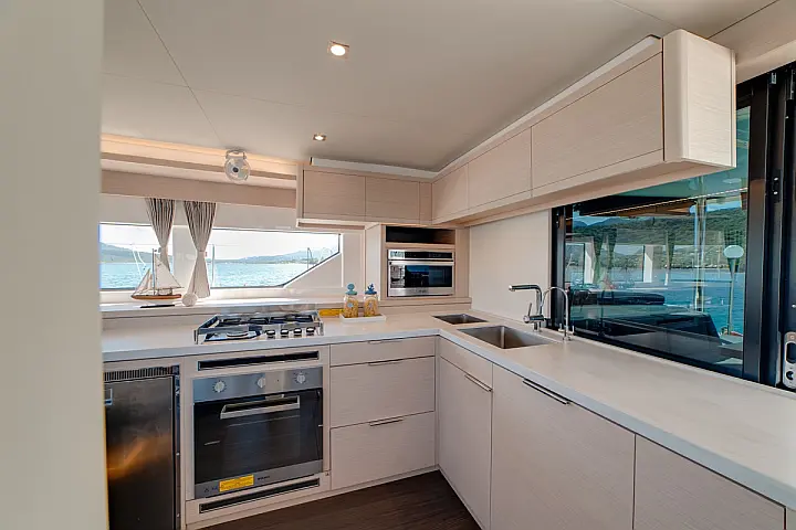 Lagoon 55 - 