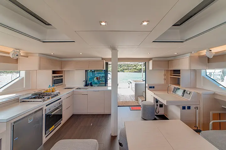 Lagoon 55 - 