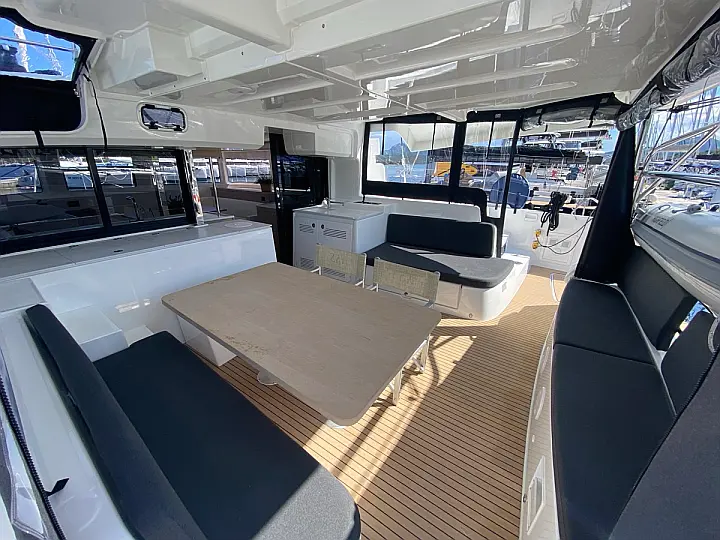 Lagoon 46 - 