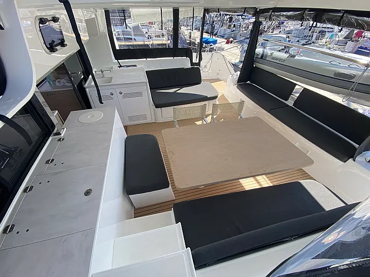 Lagoon 46 - 