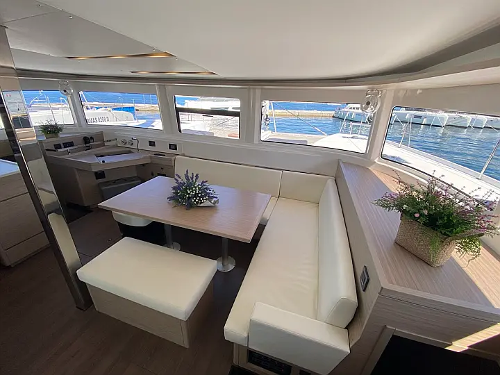 Lagoon 46 - 