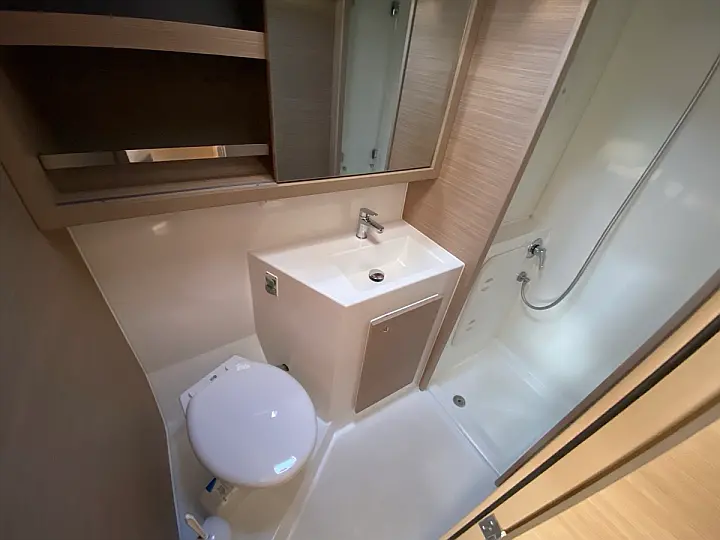 Lagoon 42 - 