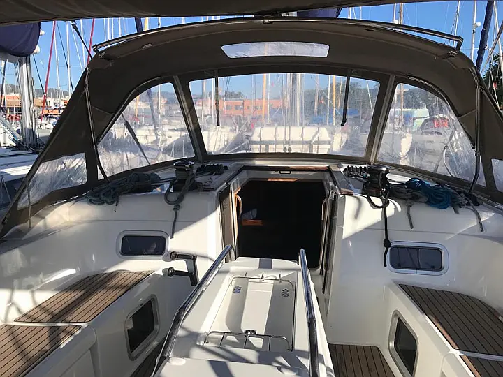 Sun Odyssey 519 - 