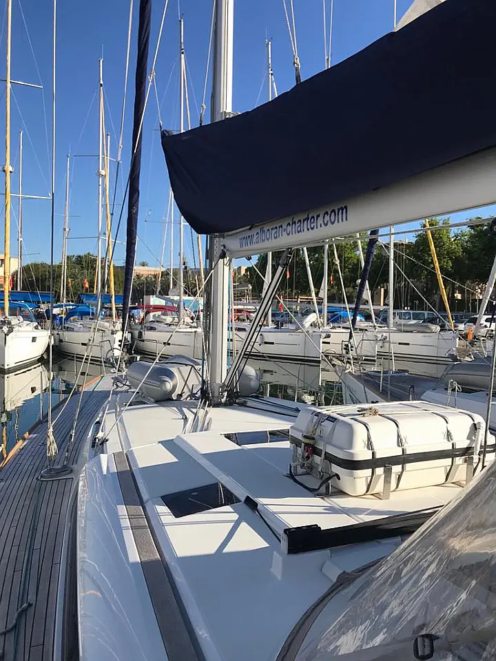 Sun Odyssey 519 - 
