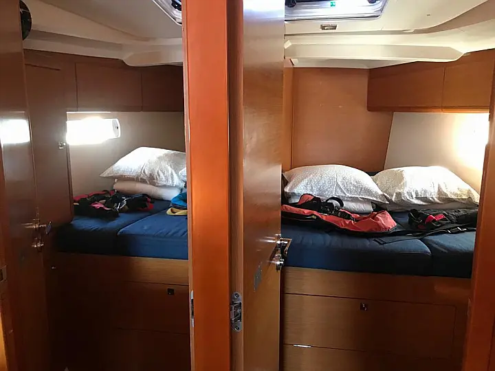 Sun Odyssey 519 - 