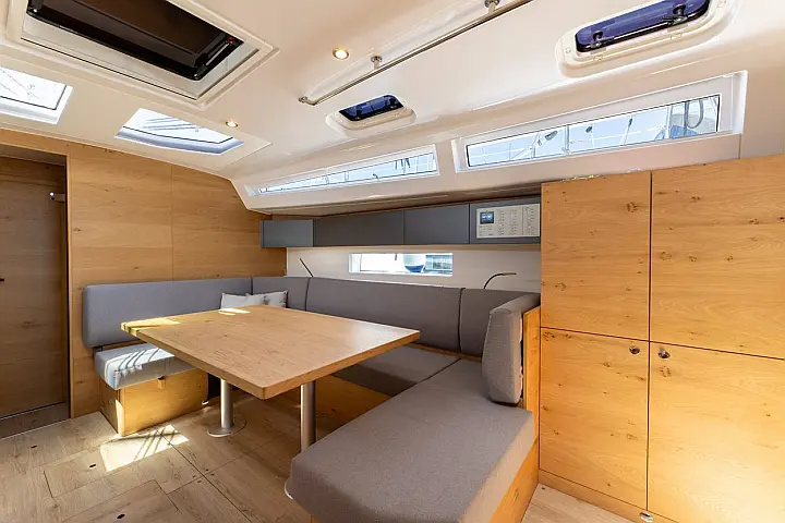 Elan Impression 45 - 