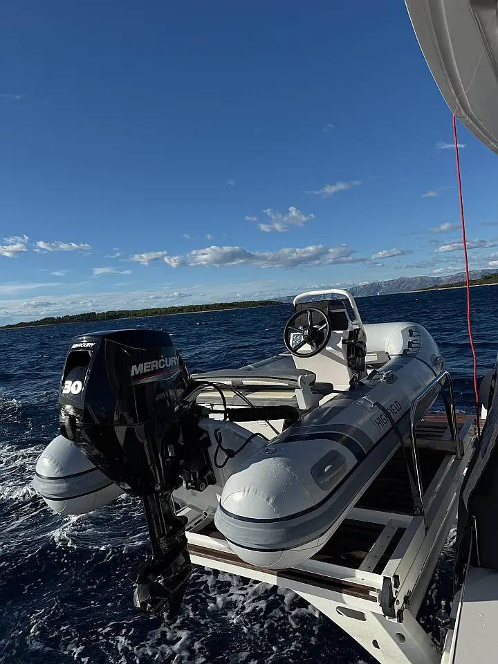 Lagoon 51 - 